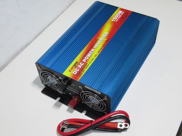 2-12-600x450 Inversor de Voltaje Onda Pura Carspa 500W 12V - Image 4