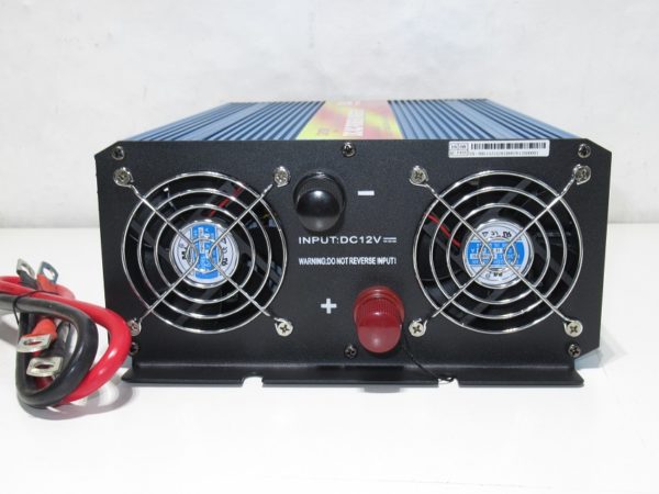 4-11-600x450 Inversor de Voltaje Onda Pura Carspa 500W 12V - Image 5